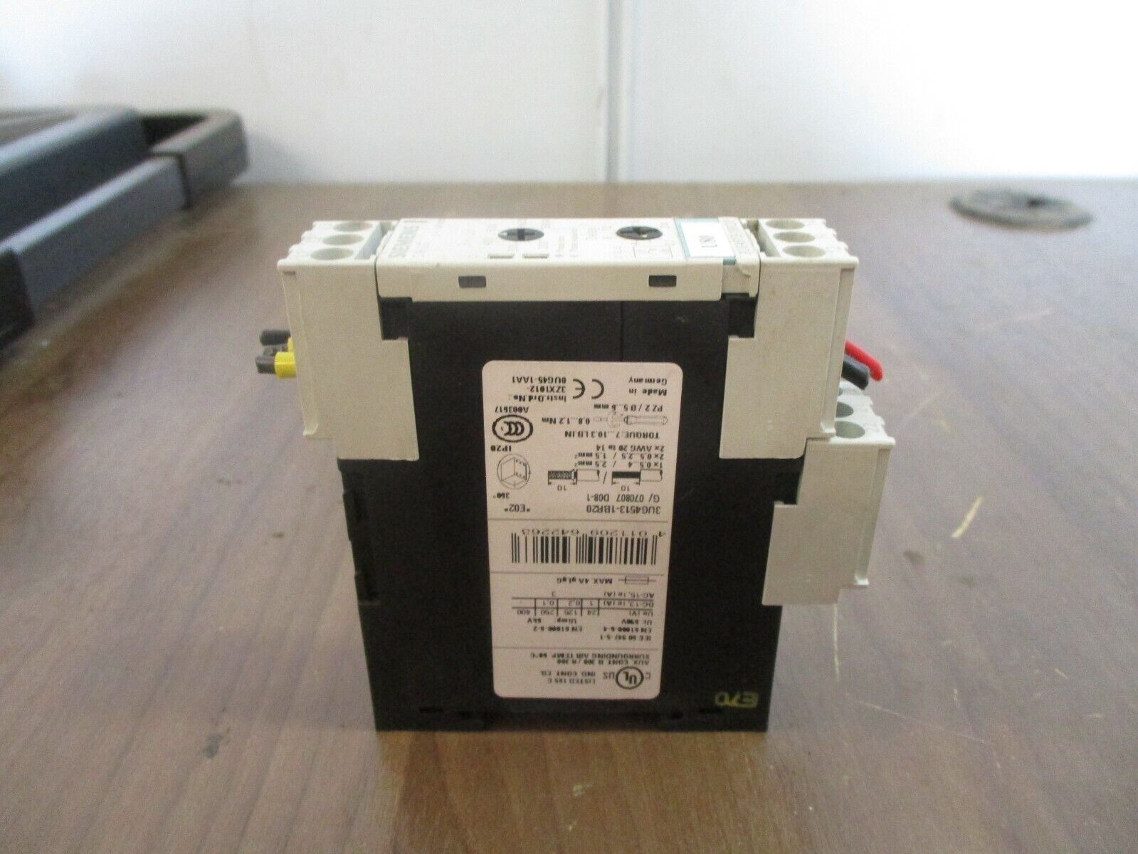 Siemens Sirius Monitoring Relay 3UG4513-1BR20 Used