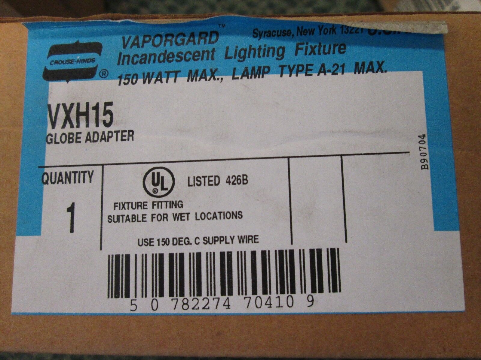 Crouse-Hinds Vaporguard Lighting Fixtures VXH15 150W Lamp Type A-21 New Surplus