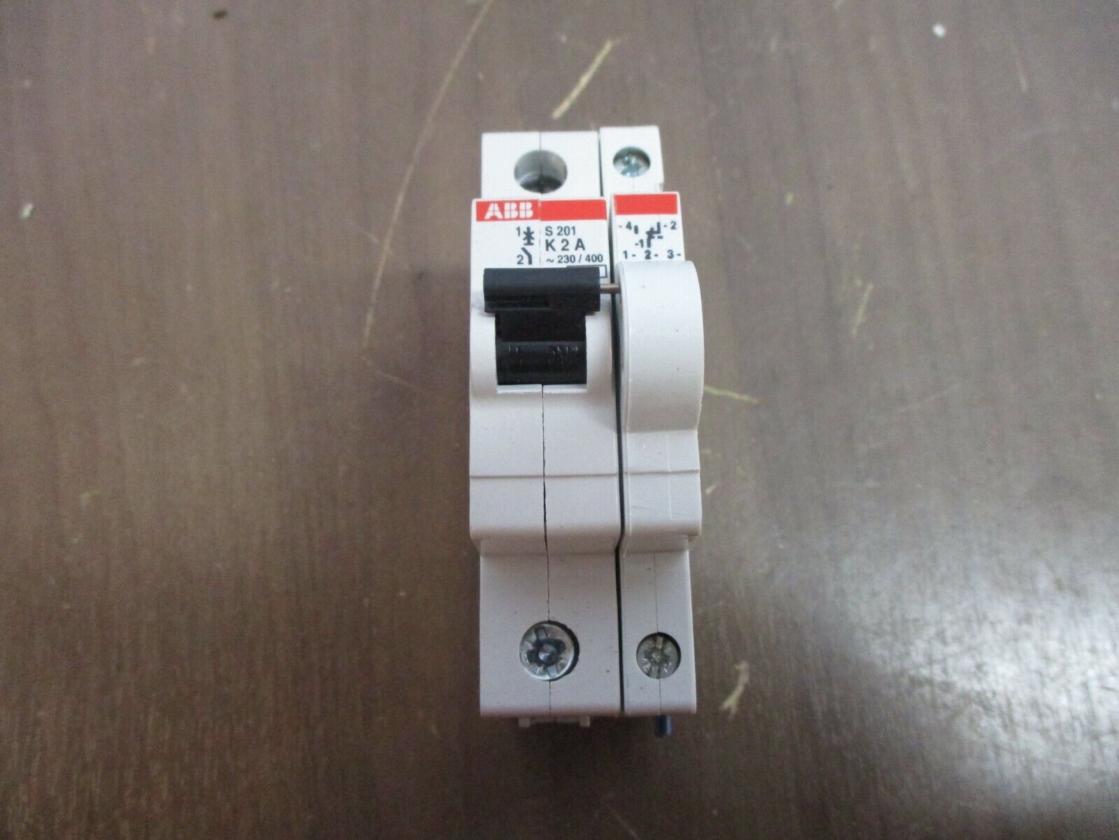 ABB Circuit Breaker w/ Aux Contact S 201 K2A 2A 230/400V 1P S2C-H6R Aux Contact