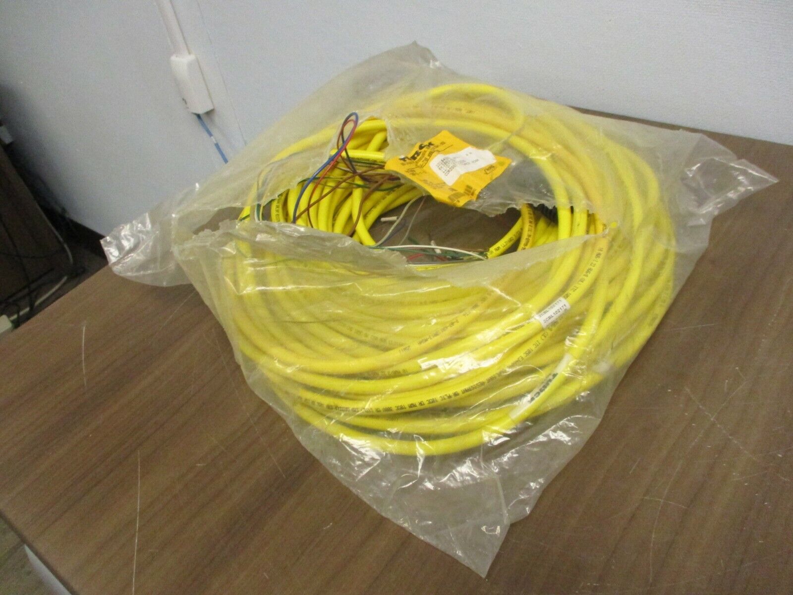 Turck Cordset CKM 19-11-30 4 Meters New Surplus *No Box*