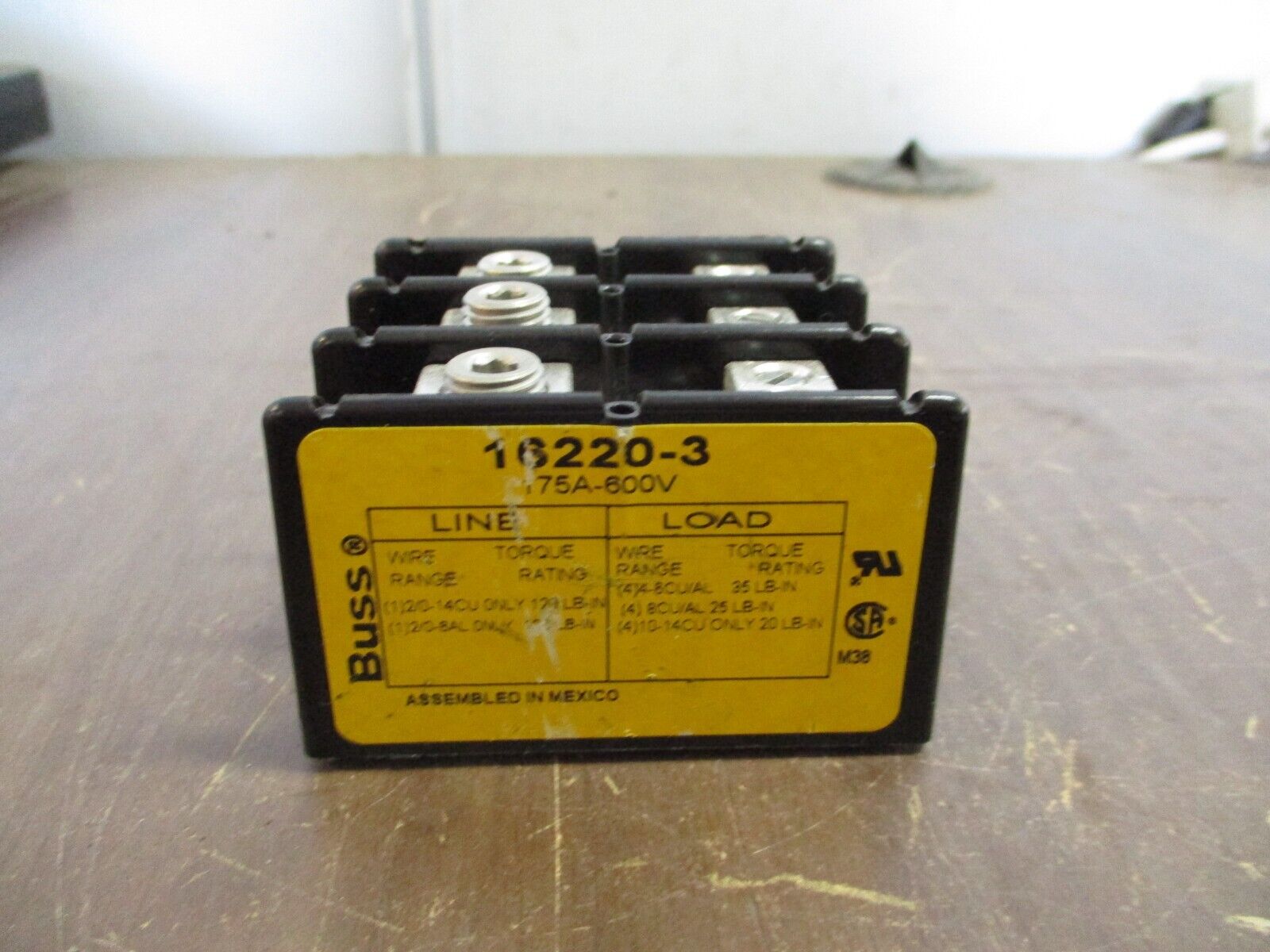 Buss Power Distribution Block 16220-3 175A 600V 3P Line: 2/0-14 Used