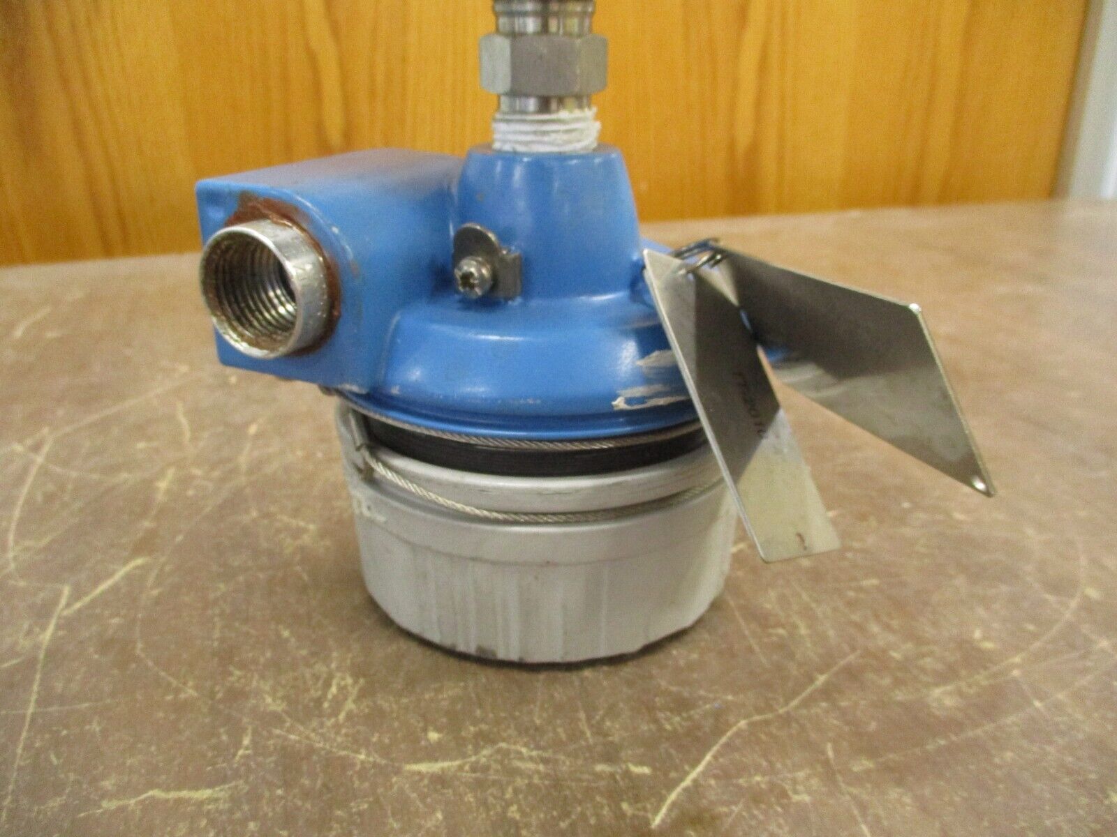 Endress + Hauser Temperature Sensor T14-D3A28A2B5BKC1 Range: 0-300° F Used