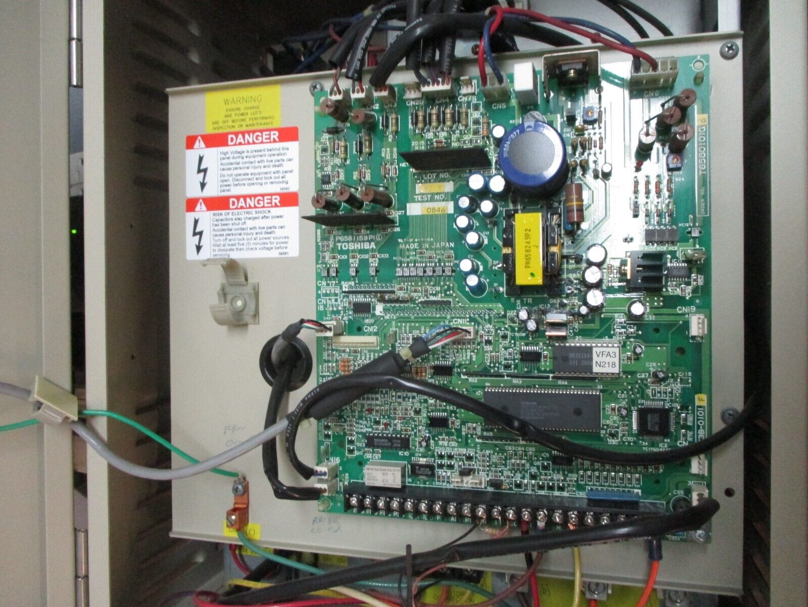 York Air Modulator AMIV-10-46 11kVA 3Ph Input: 460V 15A 3P 50/60Hz Used