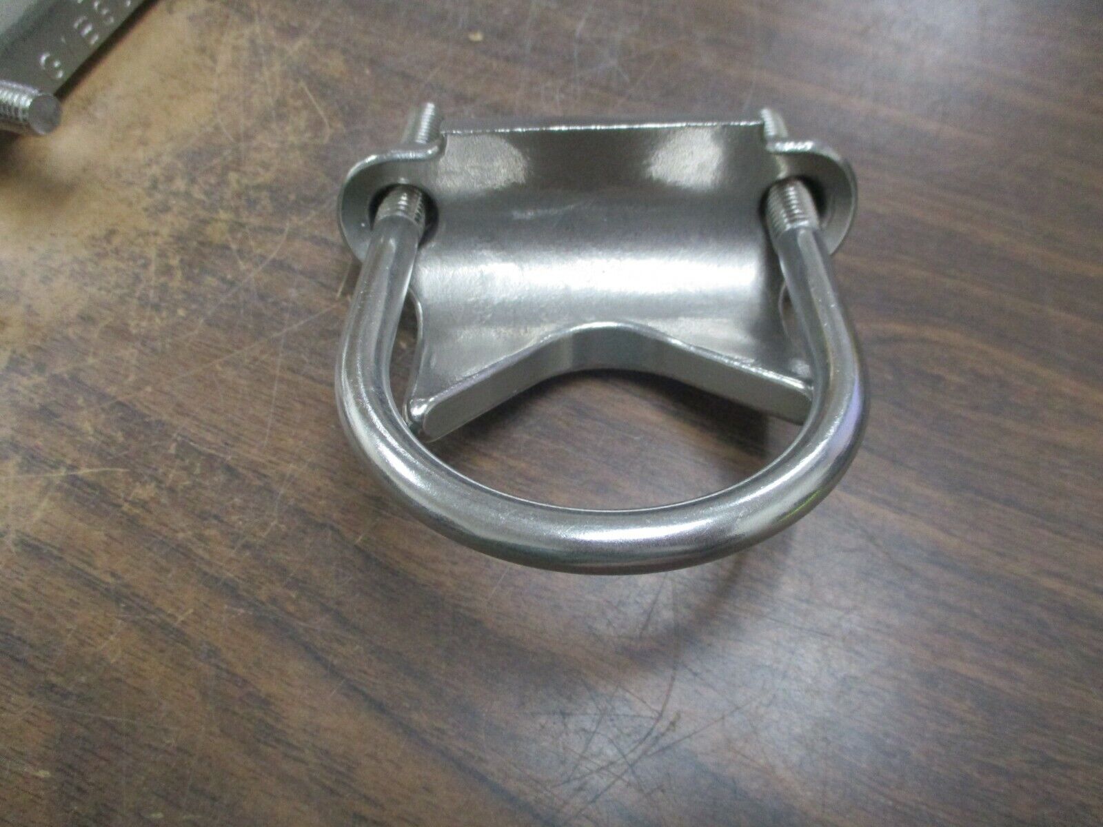 Cooper Crouse-Hinds Stainless Steel Right Angle Clamp RAC200SS 2" *Box of 7*