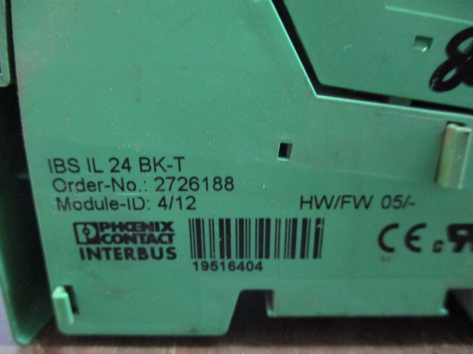 Phoenix Contact IBIL24DO8 Interbus Coupler 2726269 HW: 01 w/ Terminal Cover Used