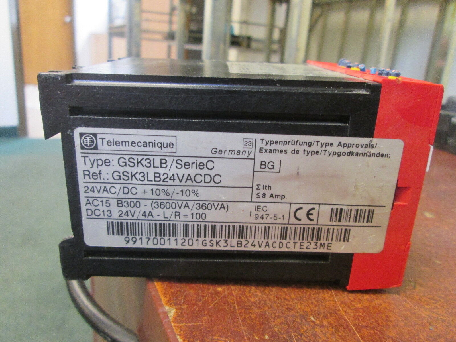Telemecanique Type GSK3LB Preventa Relay GSK3LB24VACDC 24V Used