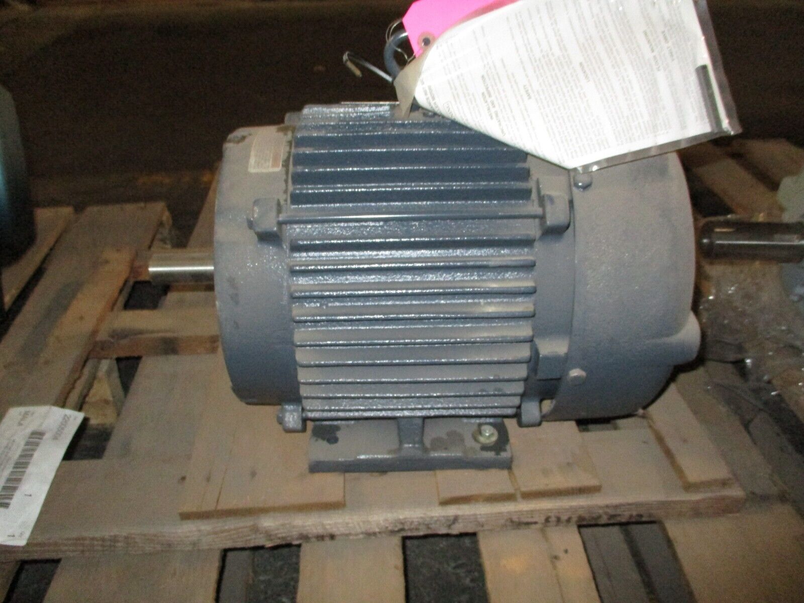 Marathon Motor P424 3HP 1800RPM 460V 4A 60Hz 3Ph *No Key* Used