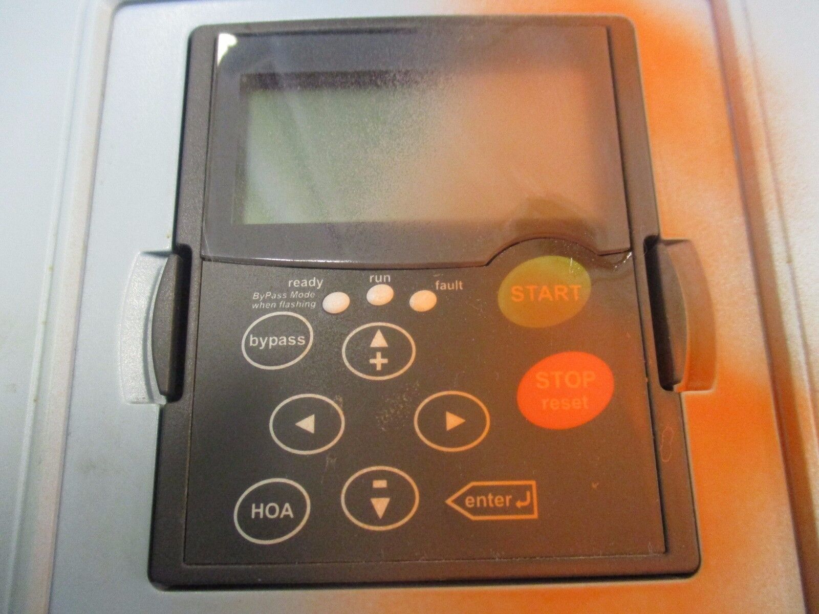 Johnson Controls VS Series AC Drive VS025410A-L0000 25HP Used