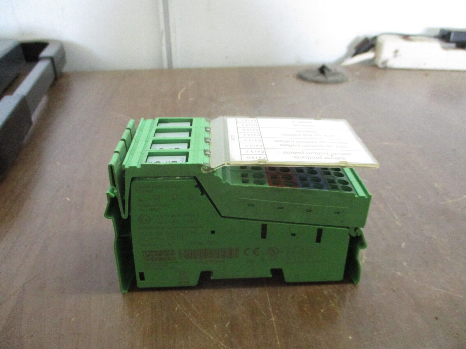 Phoenix Contact IBSIL24 BK-T/U-PAC Interbus Coupler 2861580 HW: 06 Used