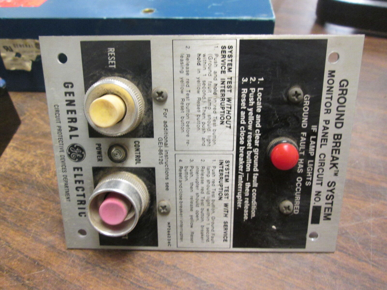 GE Ground Break System TGS0808/TGSR12/TGSMP *Chipped Relay Insulators* Used