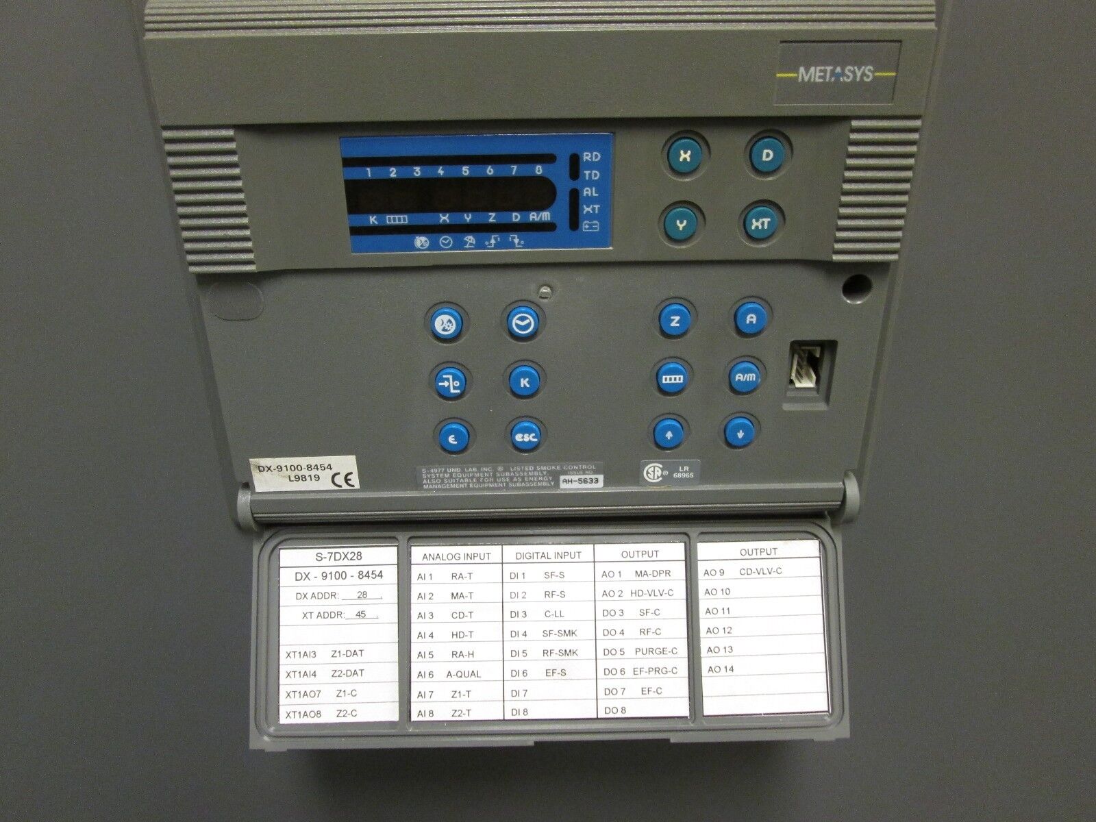 Metasys M-8100 Control Cabinet DX-9100-8454 XP9102 RS485 OAP102 OAP103 Used