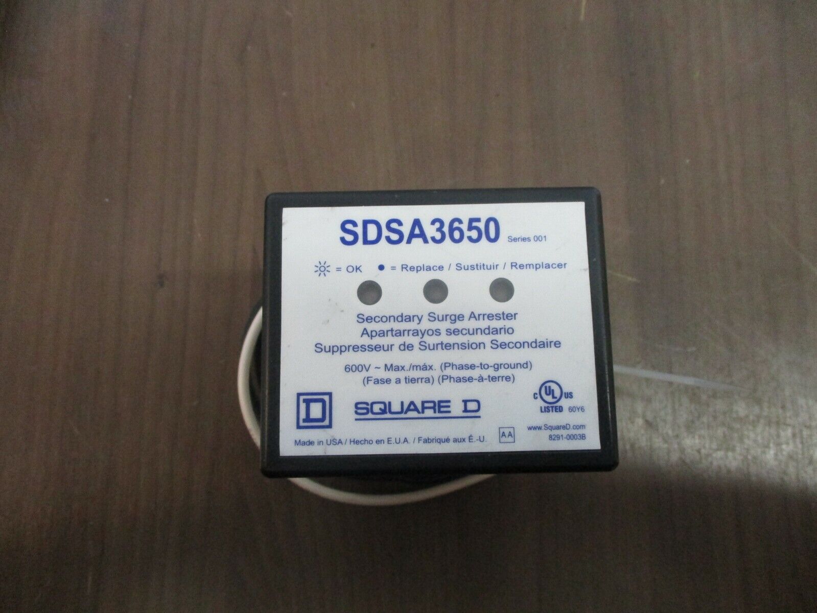 Square D Secondary Surge Arrester SDSA3650 Ser. 001 600V Used