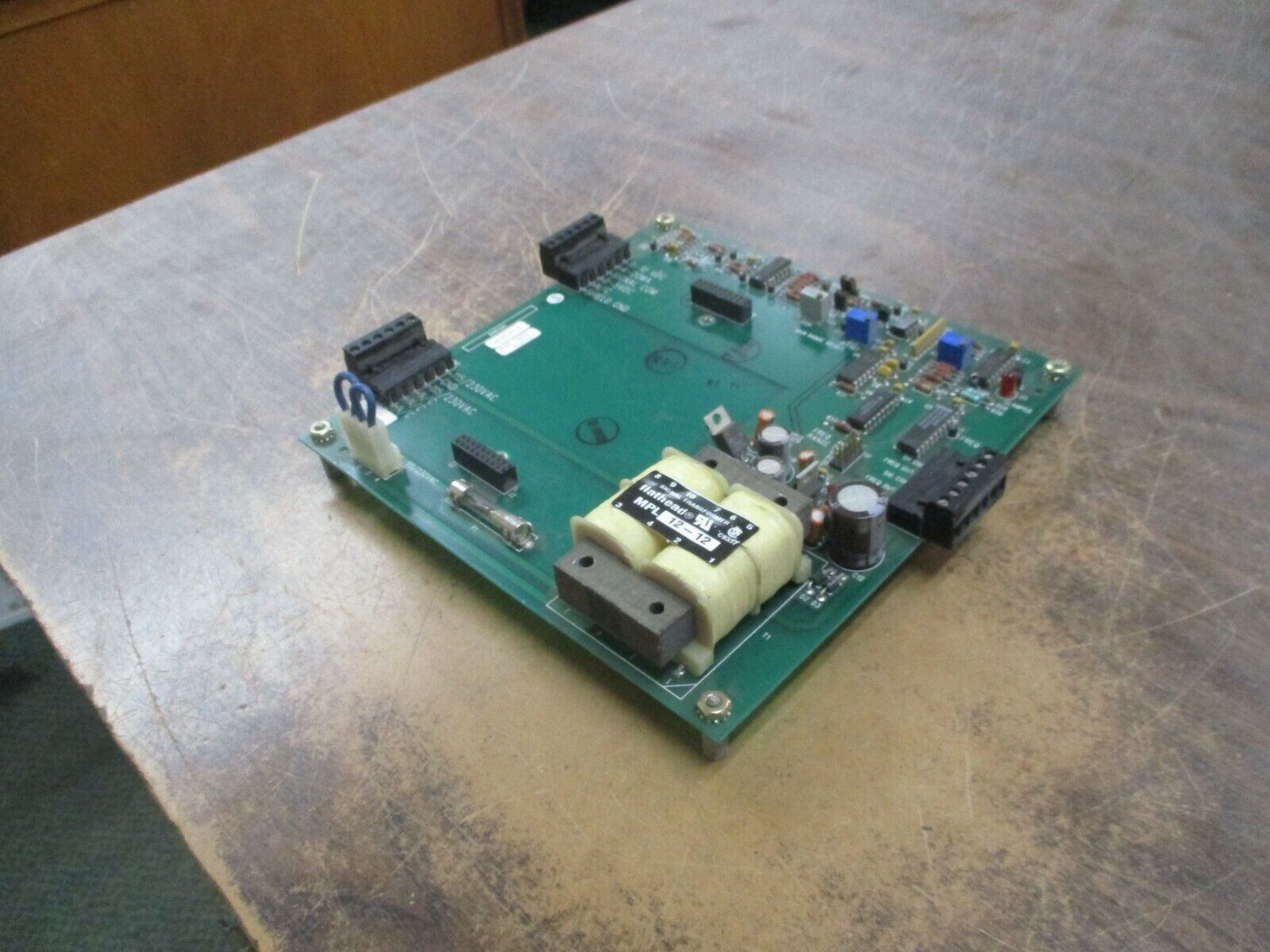 Allen-Bradley Isolated Signal Conditioner Board 140122 Rev. 02 Used