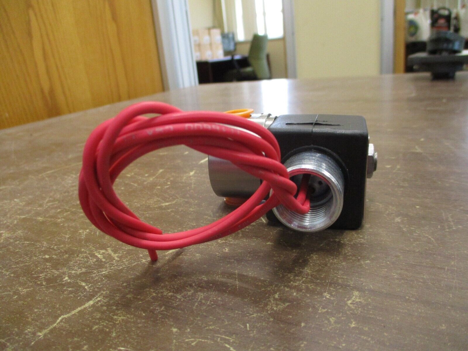 Parker Solenoid Valve 71215SN2MF00N0H111C2 24VDC 10W 100PSI *No Box* New Surplus