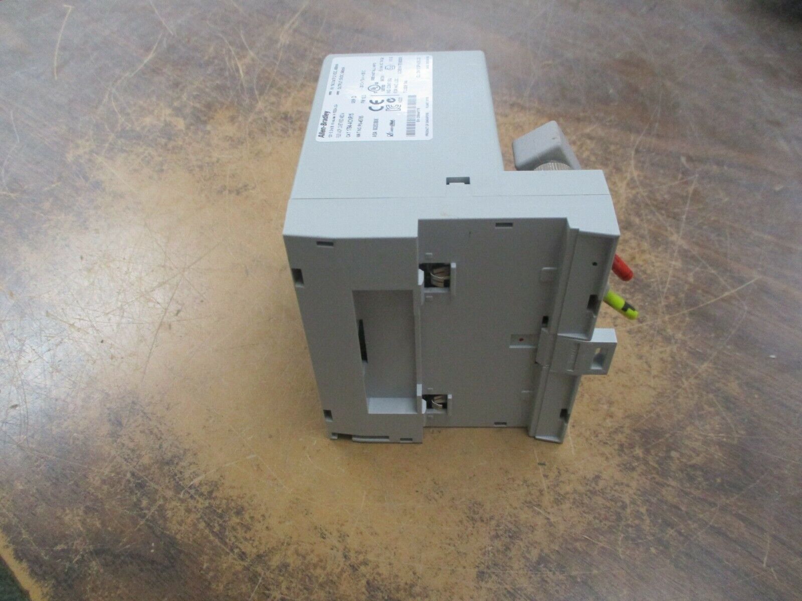 Allen-Bradley Flex I/O ControlNet Redundant Media Adapter 1794-ACNR15 Ser D Used