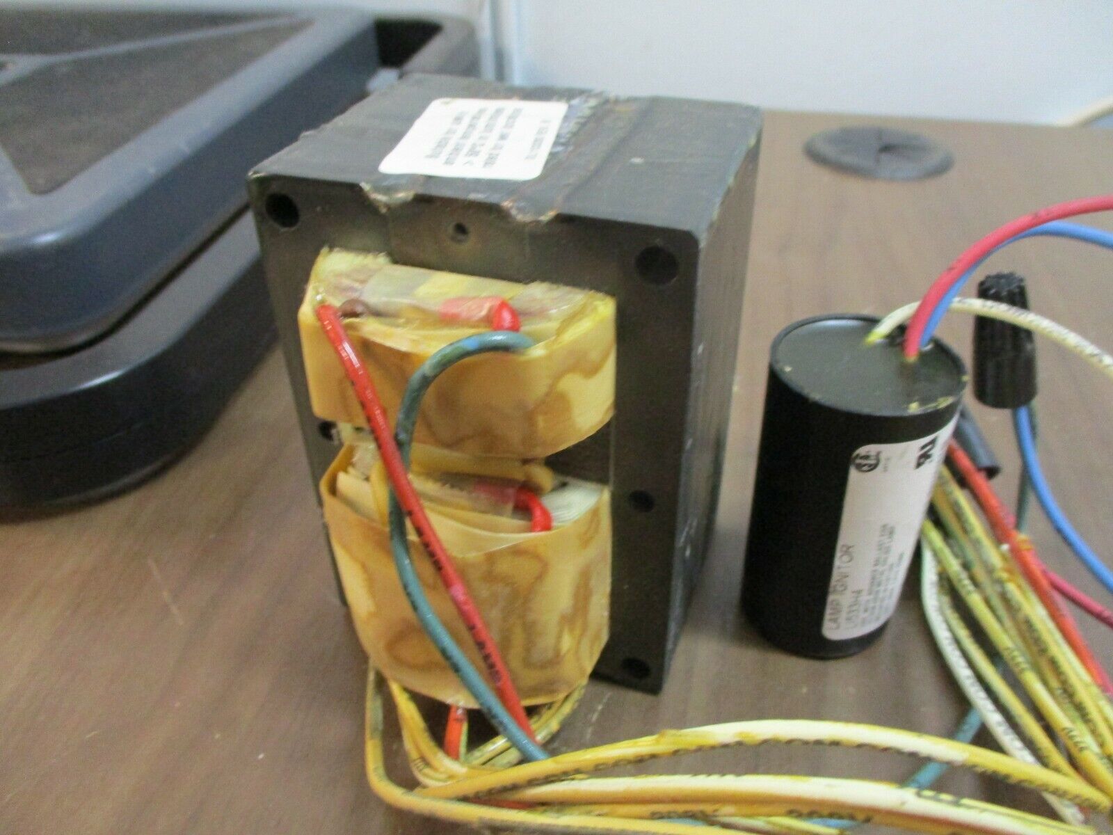 Philips Advance Core & Coil Ballast Kit 71A5492-001D 150W 120/208/240/277V 60Hz