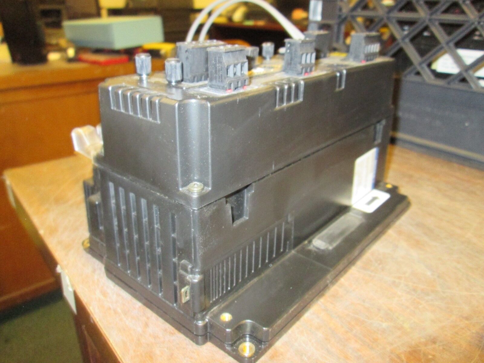 Square D PowerLogic Circuit Monitor CM4250 240/300V 96mA w/ CVM42 Used