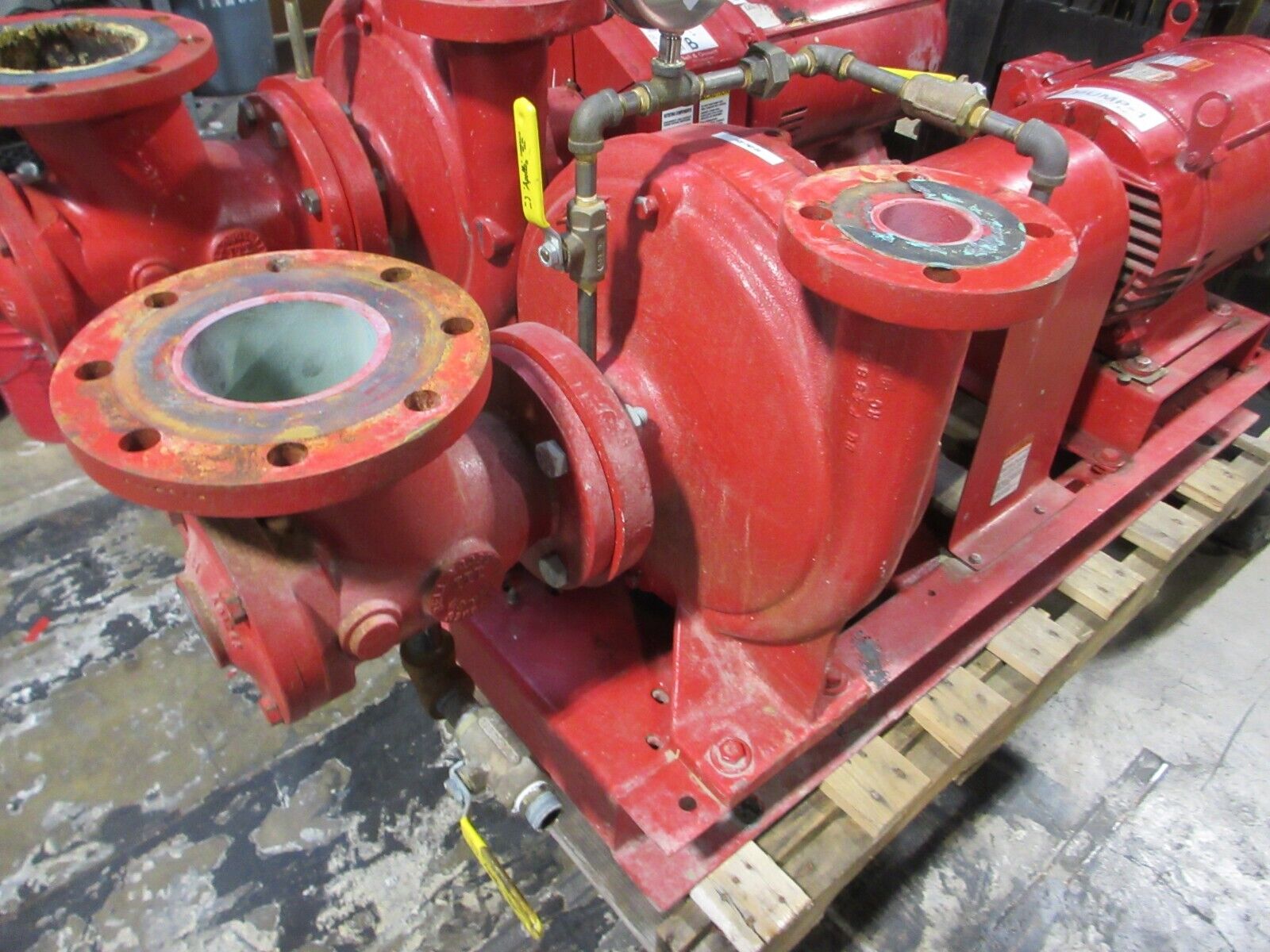 Bell & Gossett 1510 Pump 2G 10.5 BF 15HP 150GPM 105FT Head 1800RPM Used