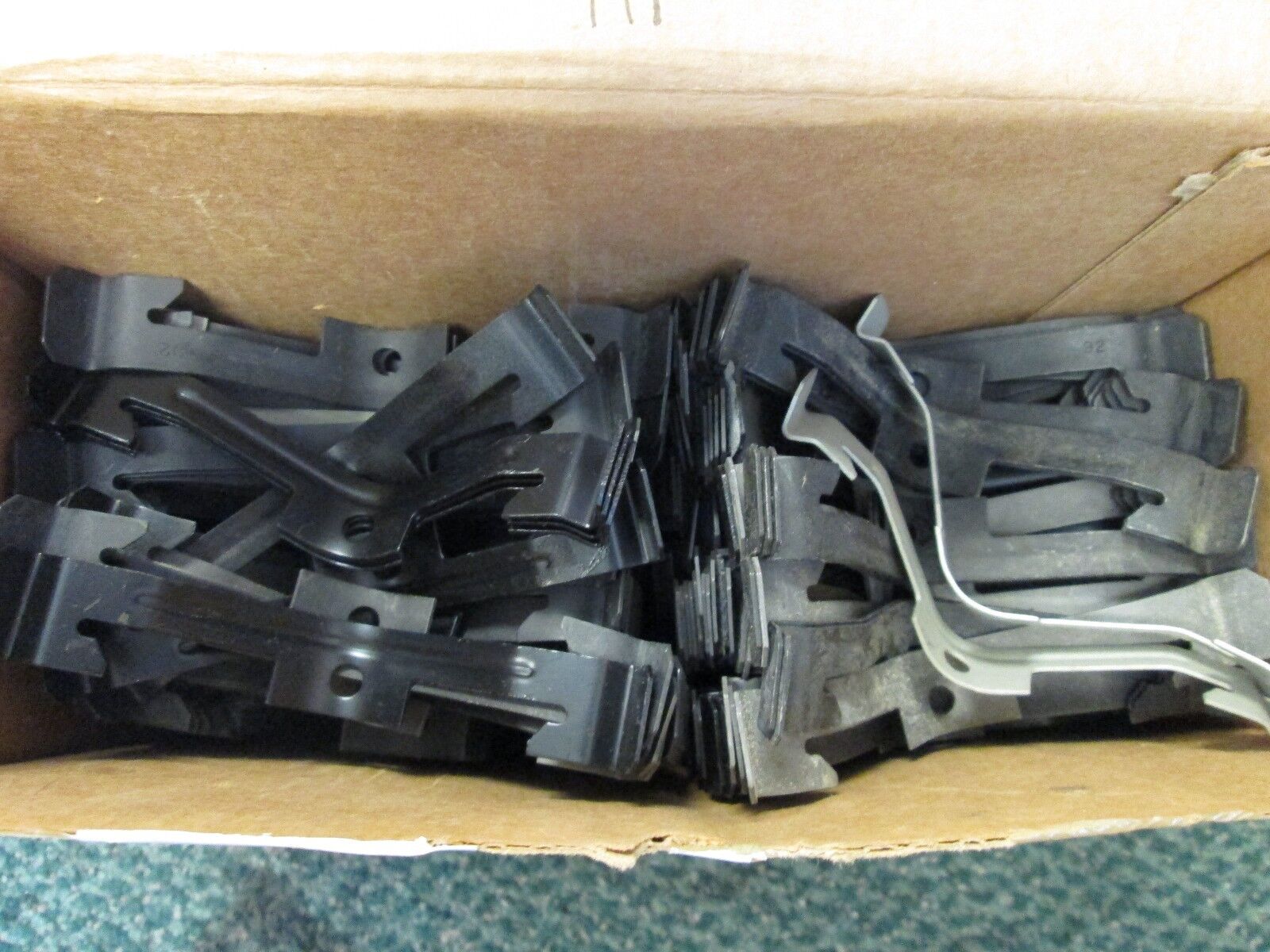 Misc Brands Rod & Wire Fastener BW-16/K-16 *Approx 325* New Surplus