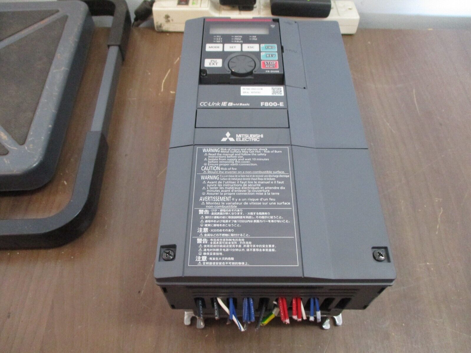 Mitsubishi F800-E AC Drive FR-F840-00023-E3-N6 1HP 3Ph w/ Keypad Used