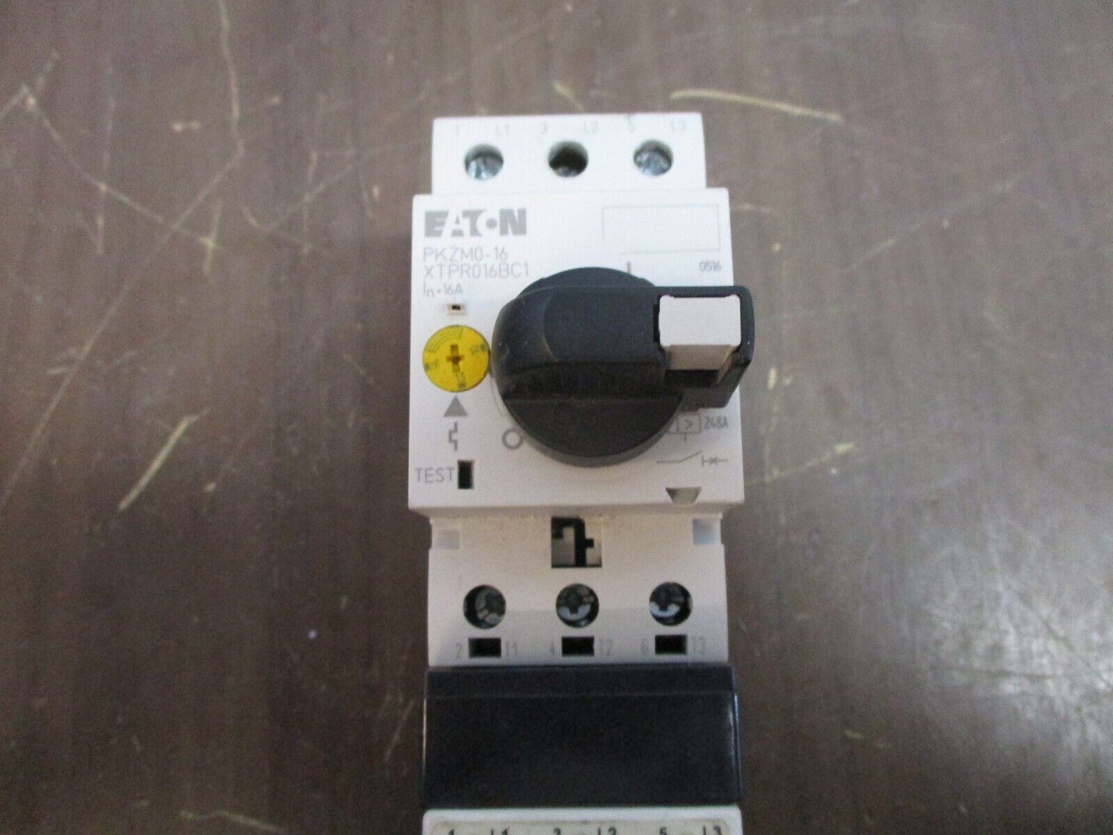 Eaton Starter E04NB18X3N / PKZM0-16 XTPR016BC1 24VDC Coil Trip: 10-16A Used