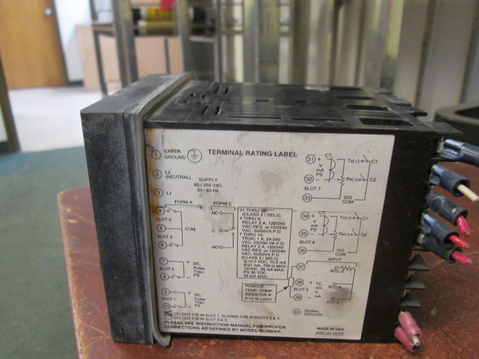 Barber-Colman Series 15 Temperature Controller 15Q3-TJC00-020-3-00 85/250VAC