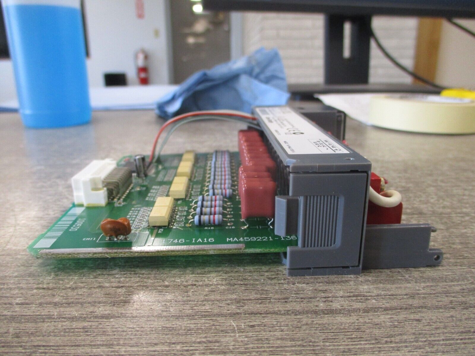 Allen-Bradley SLC500 Input Module 1746-IA16 85-132VAC 50/60Hz Ser. C Used