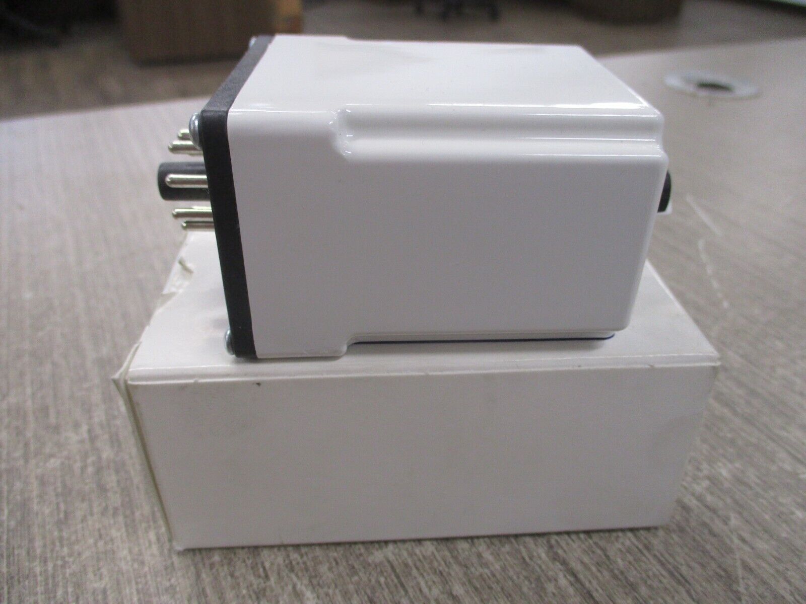 Square D Timing Relay 9050JCK12V20 Ser. H 120V On Delay ; 0.3-30 sec New Surplus