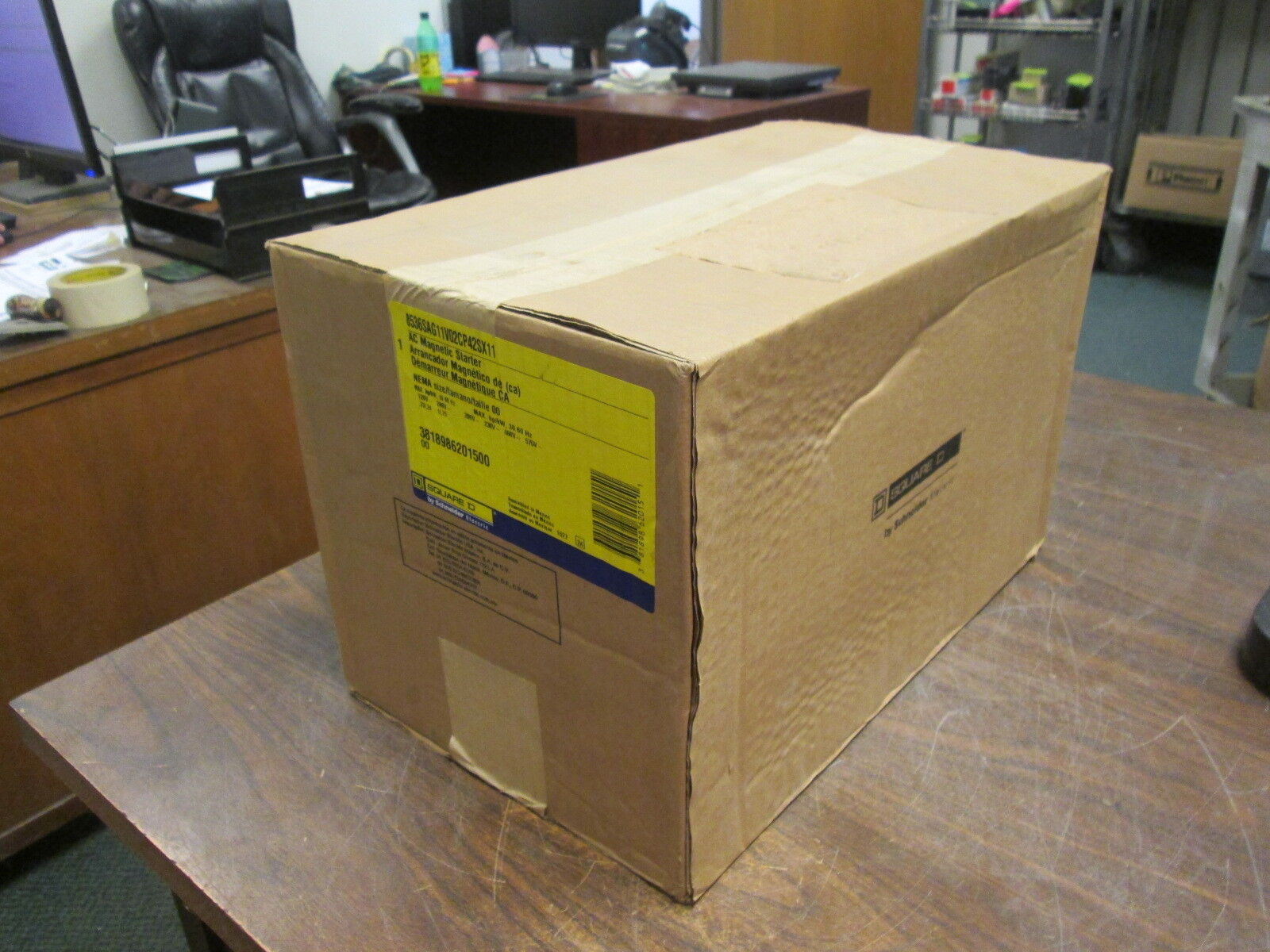 Square D Starter 8536SAG11V02CP42SX11 Size 00 New Surplus