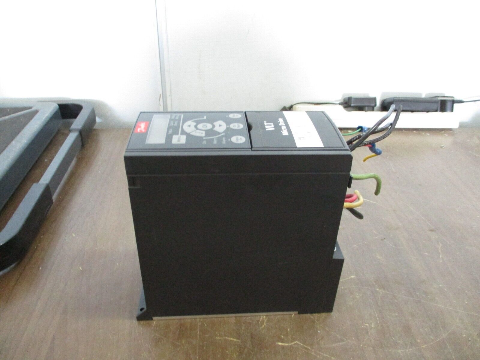 Danfoss VLT Micro Drive AC Drive 132F0022 3HP 3Ph w/ Keypad Used