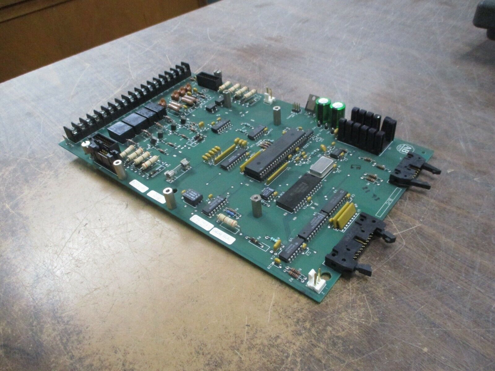 Allen-Bradley Control Board 140140 Rev. 01 Used