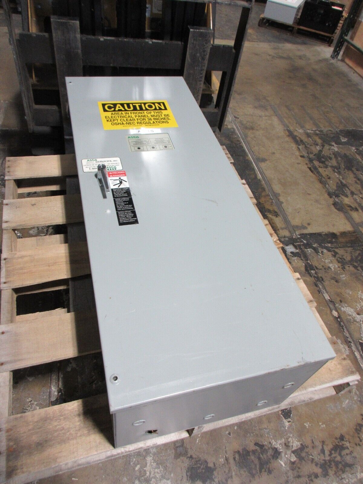 Asco Series 300 Automatic Transfer Switch E00300C30400N1XC 400A 480V 60Hz 3Ph