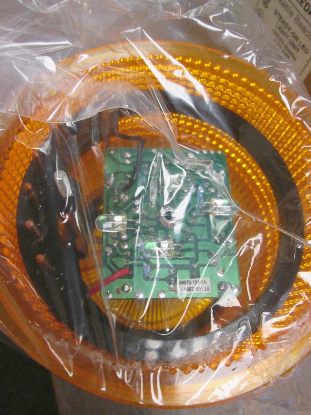 Edwards Stackable Beacon Steady-On LED Light Unit 101SLEDA-N5 120V Amber Used