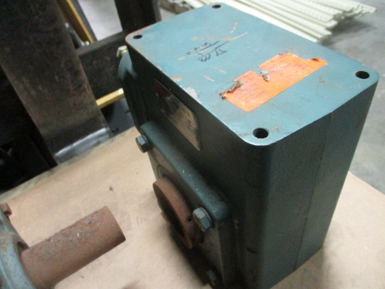 Dodge Tigear Reducer A262S060N000 Ratio: 60 0.82HP In 1750RPM In Used