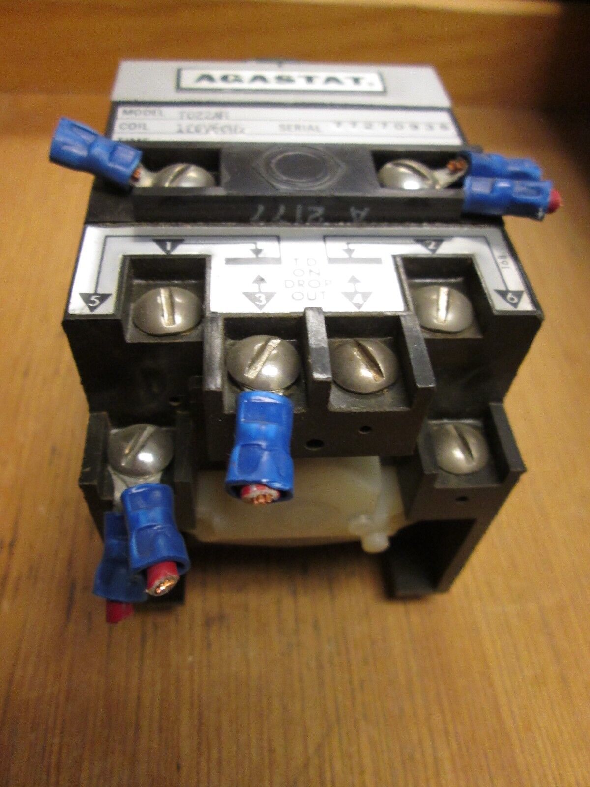 Agastat  Timer  7022AH  Range 3-30 mins  120V Coil  60Hz  Used