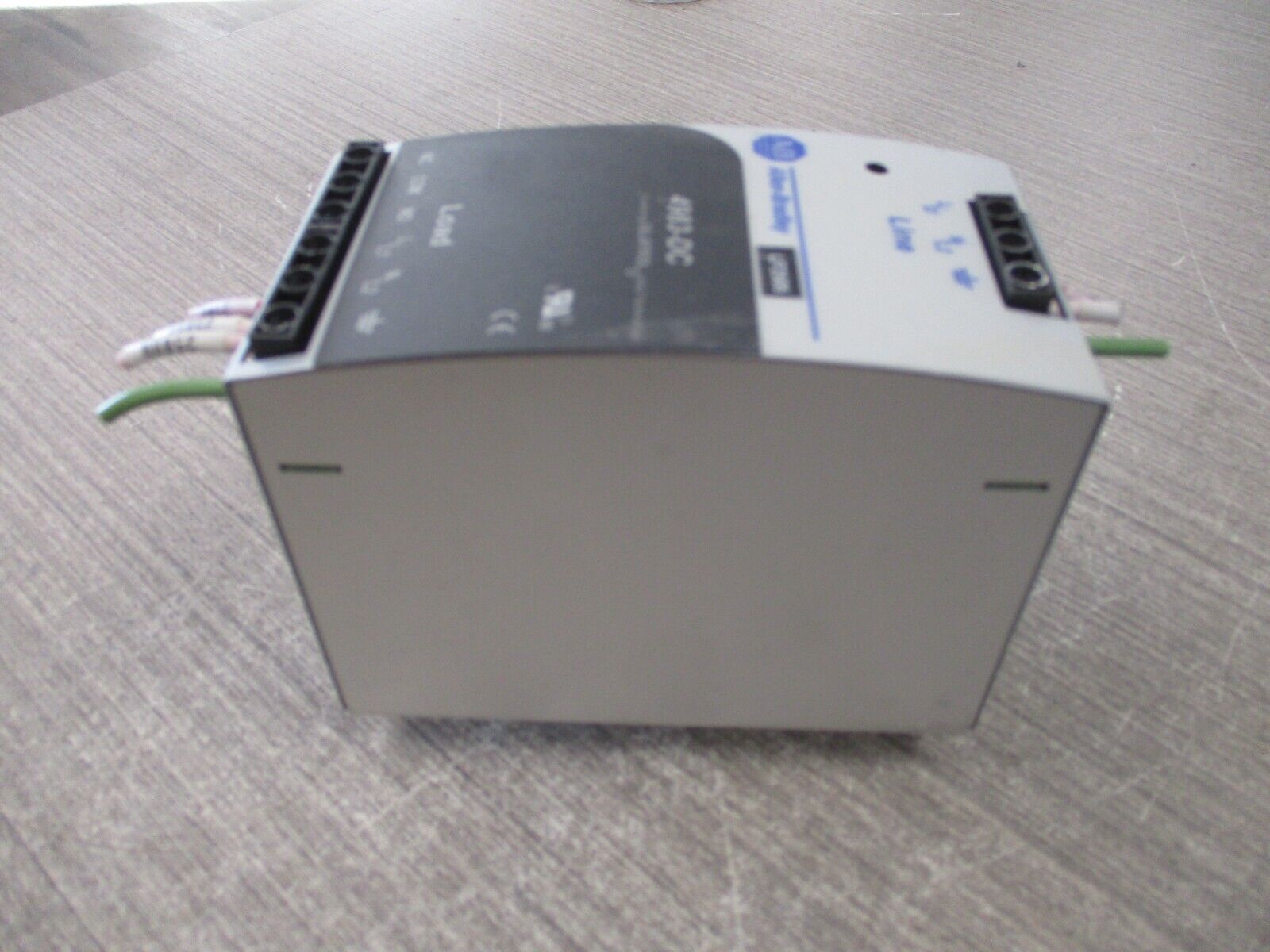 Allen-Bradley Islatrol Filter/Surge Protector 4983-DC120-10 Ser. A 120VAC Used