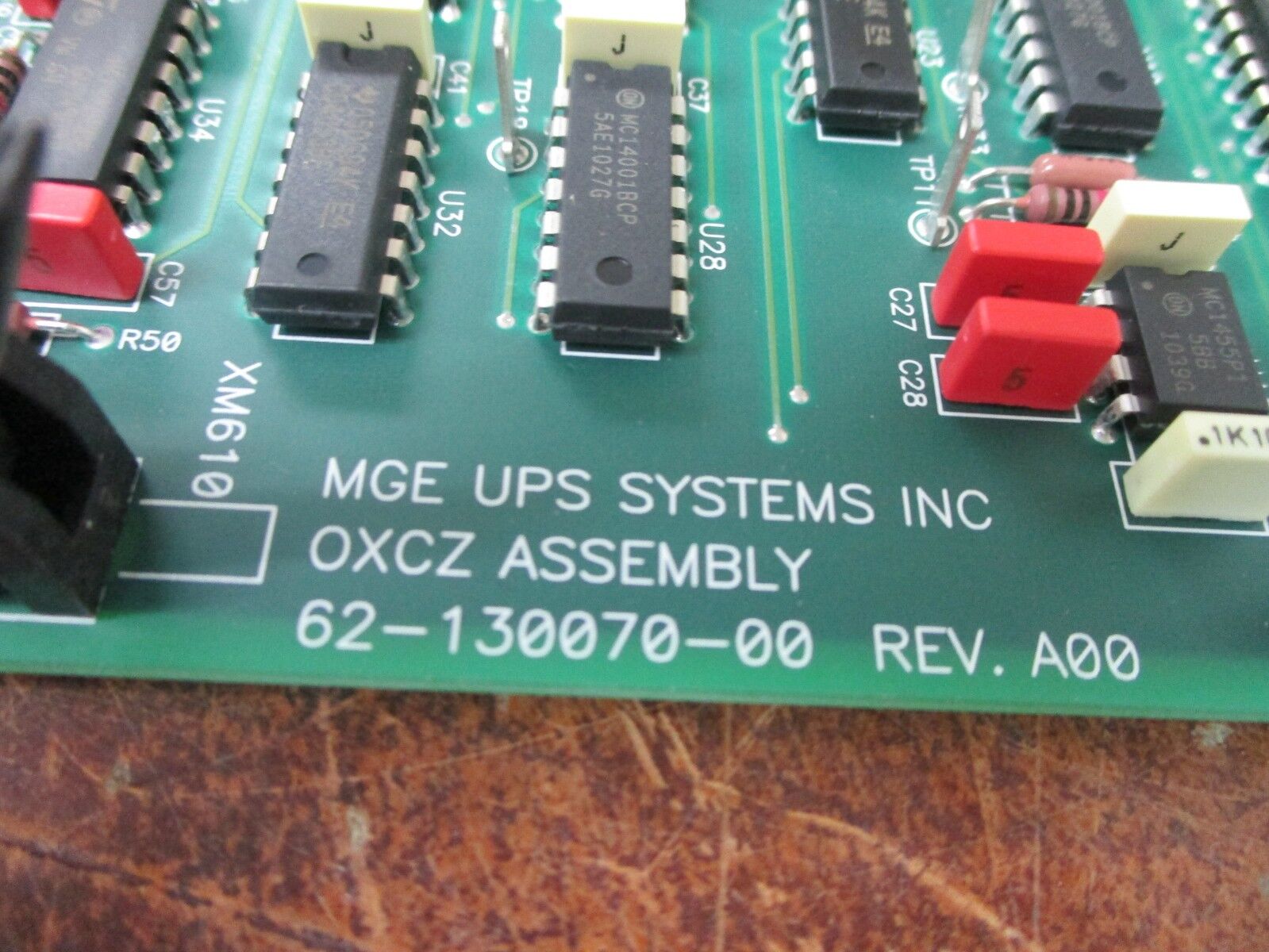MGE Ups Systems OXCZ Assembly PCB 62-130070-00 Rev. A00 72-130070-00 Rev A02