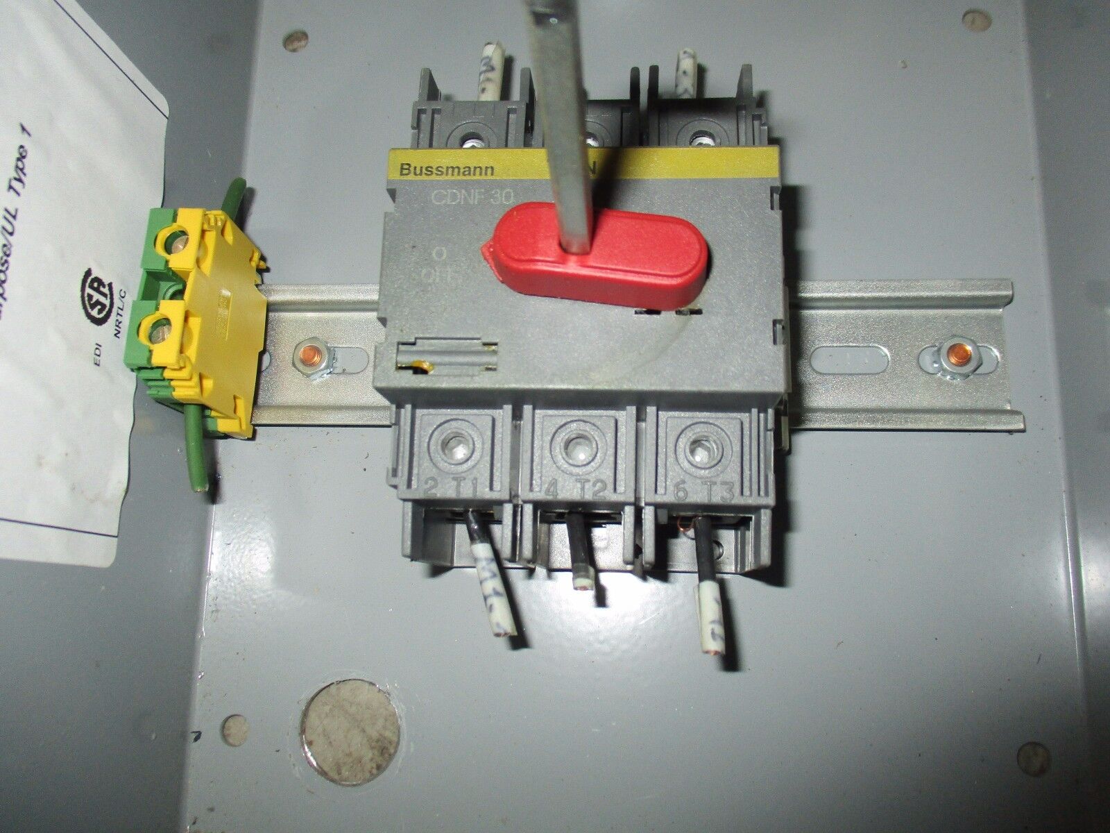 Bussmann Enclosed Disconnect Switch ENF301-3PB6 30A 600V 3P 60Hz Used