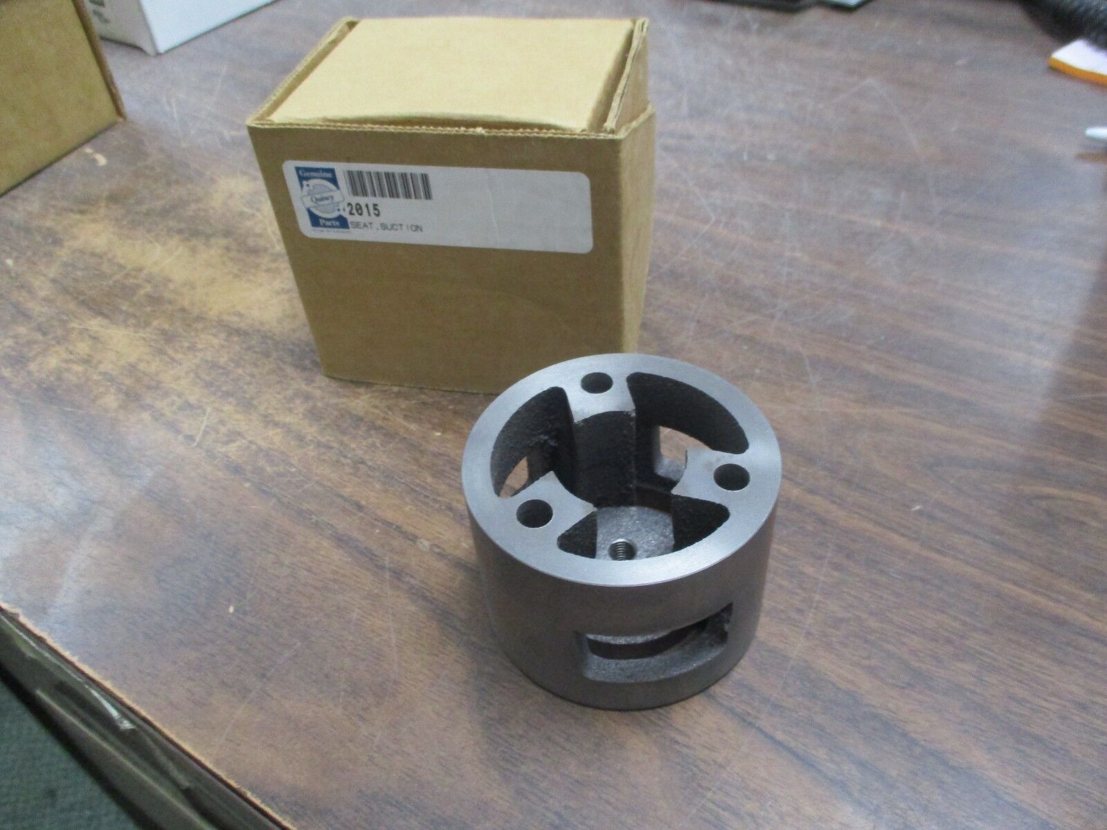 Quincy Suction Seat 2015 New Surplus