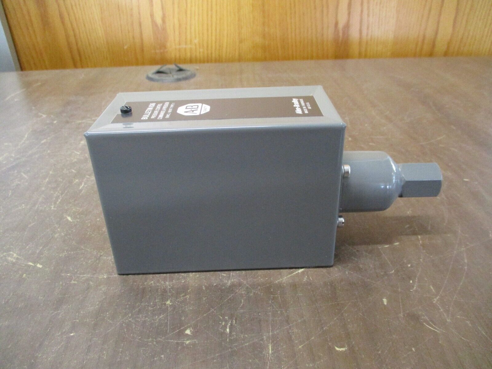 Allen-Bradley Pressure Control 836-C6A Ser. A New Surplus