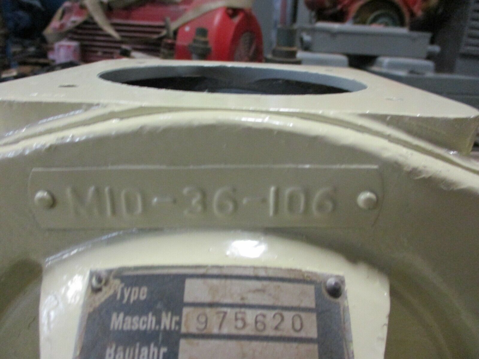 MIAG Rotary Valve Airlock 975620 5" Inlet 10x10 Used