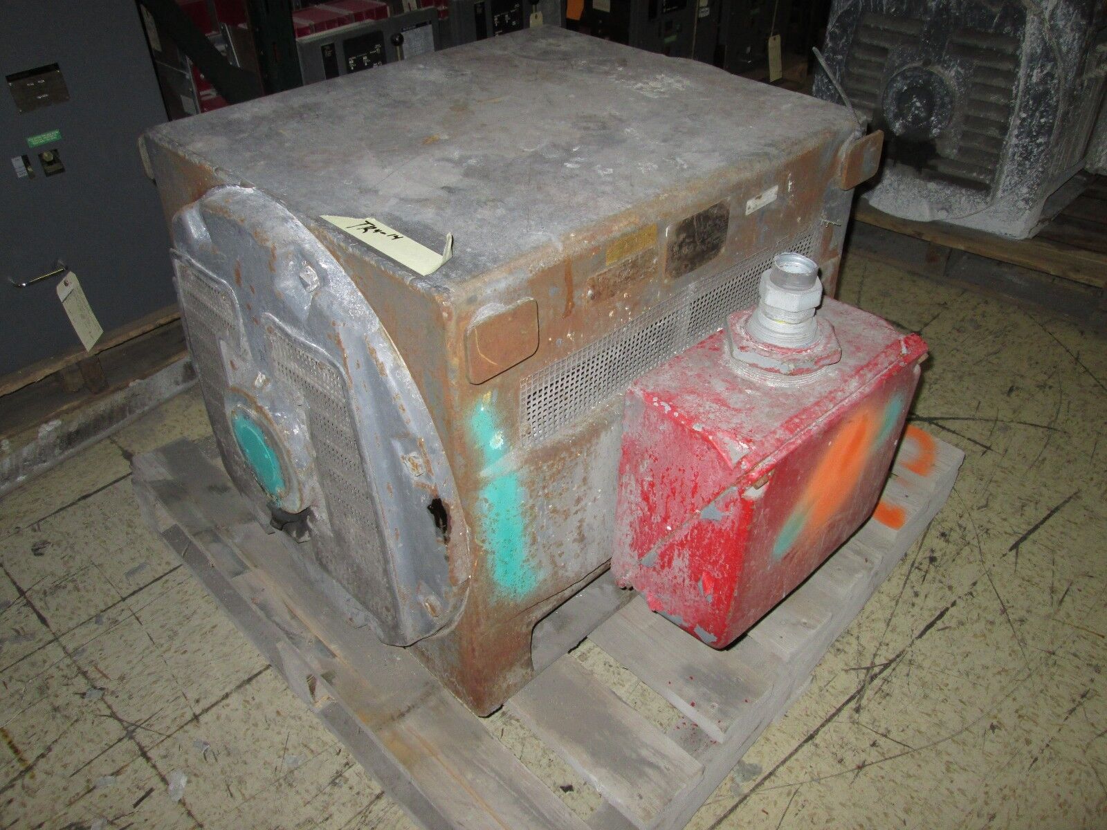GE  Motor  5K815533C73  350HP  1800 RPM  8155S Frame  2300V  84A