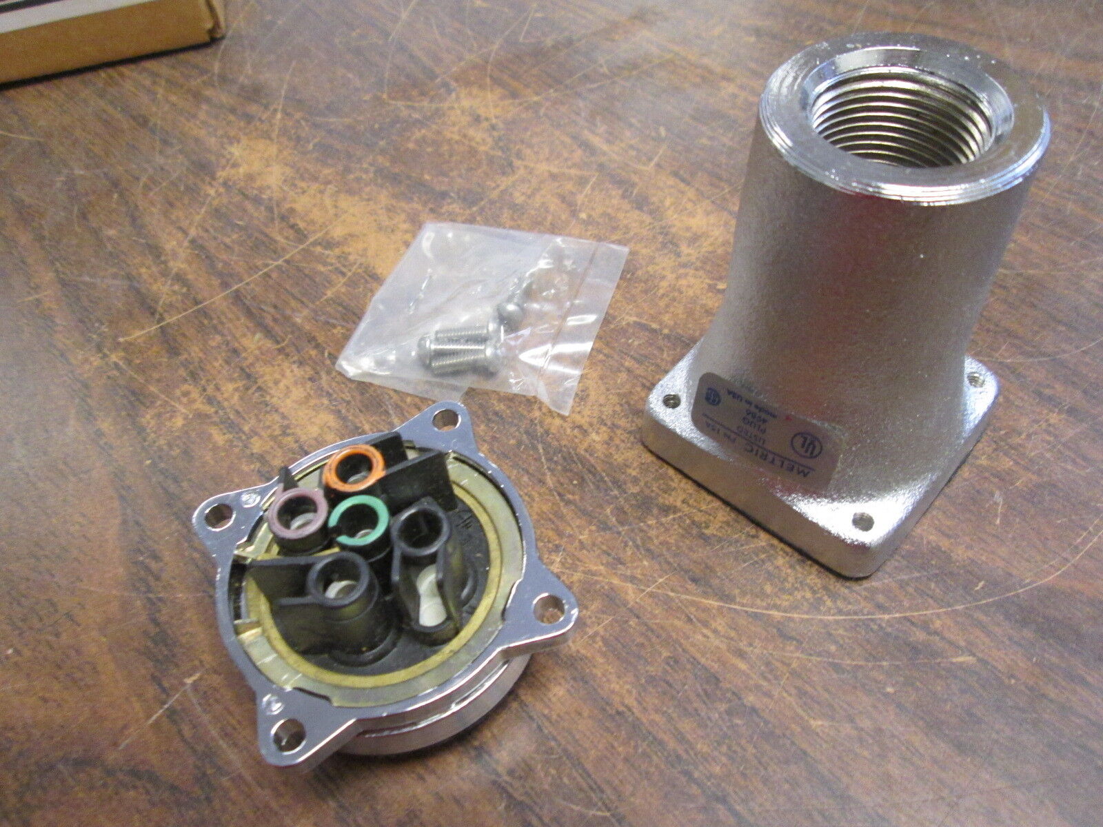 Meltric Plug 09-2113-H091U 15A 600V New Surplus