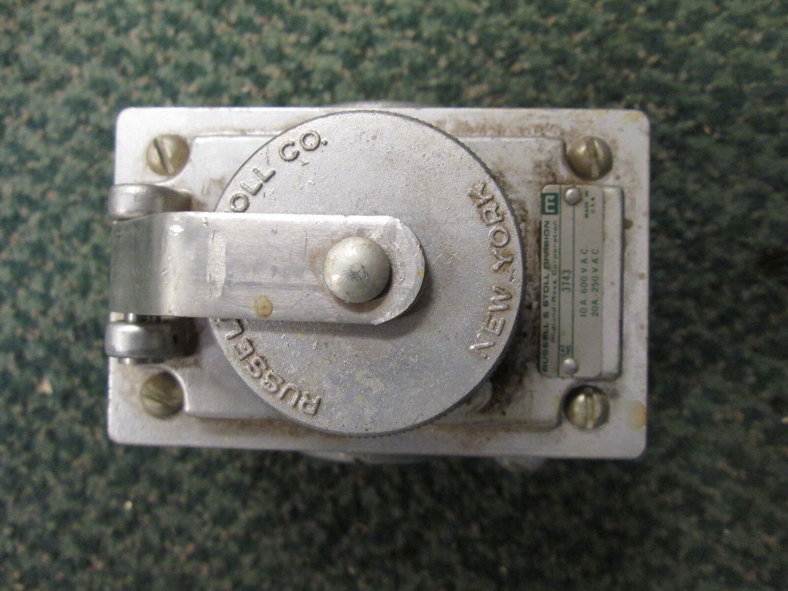 Russellstoll Receptacle 3743 10/20A 600/250V Used