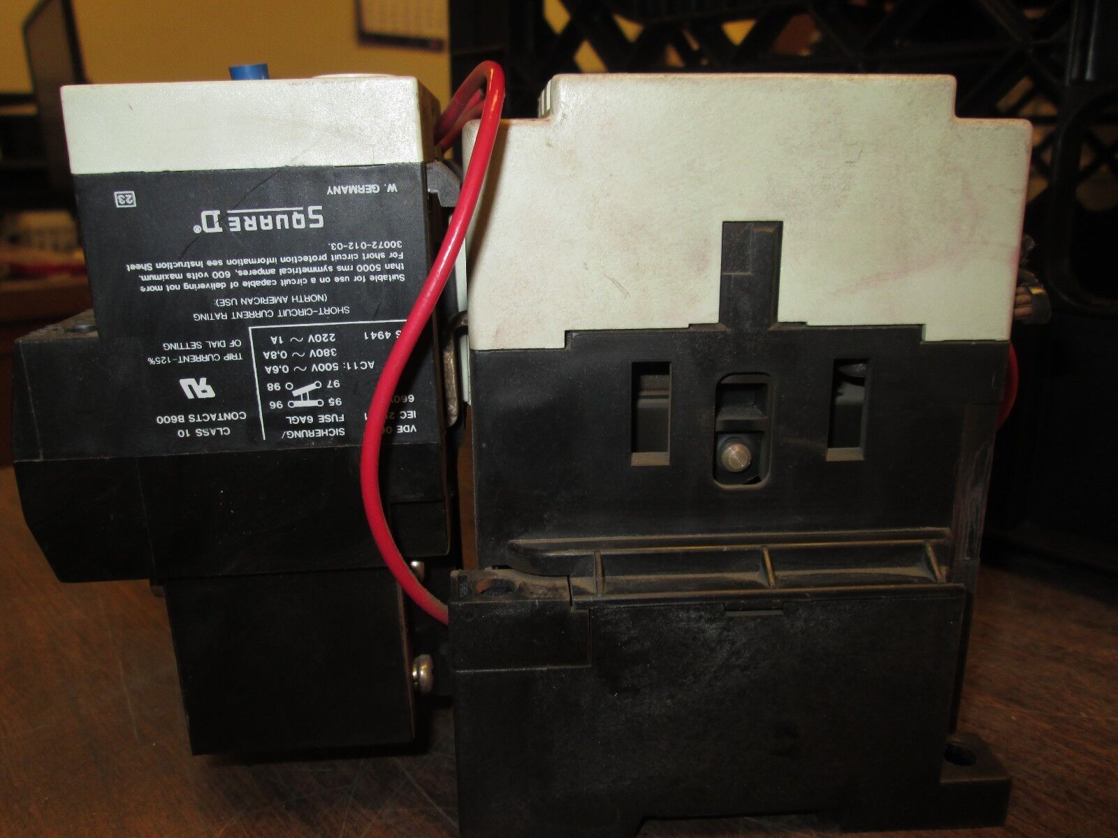 Square D Contactor 8502 PF3.11; 9065 TF 29 120V Coil 63A 600V Used