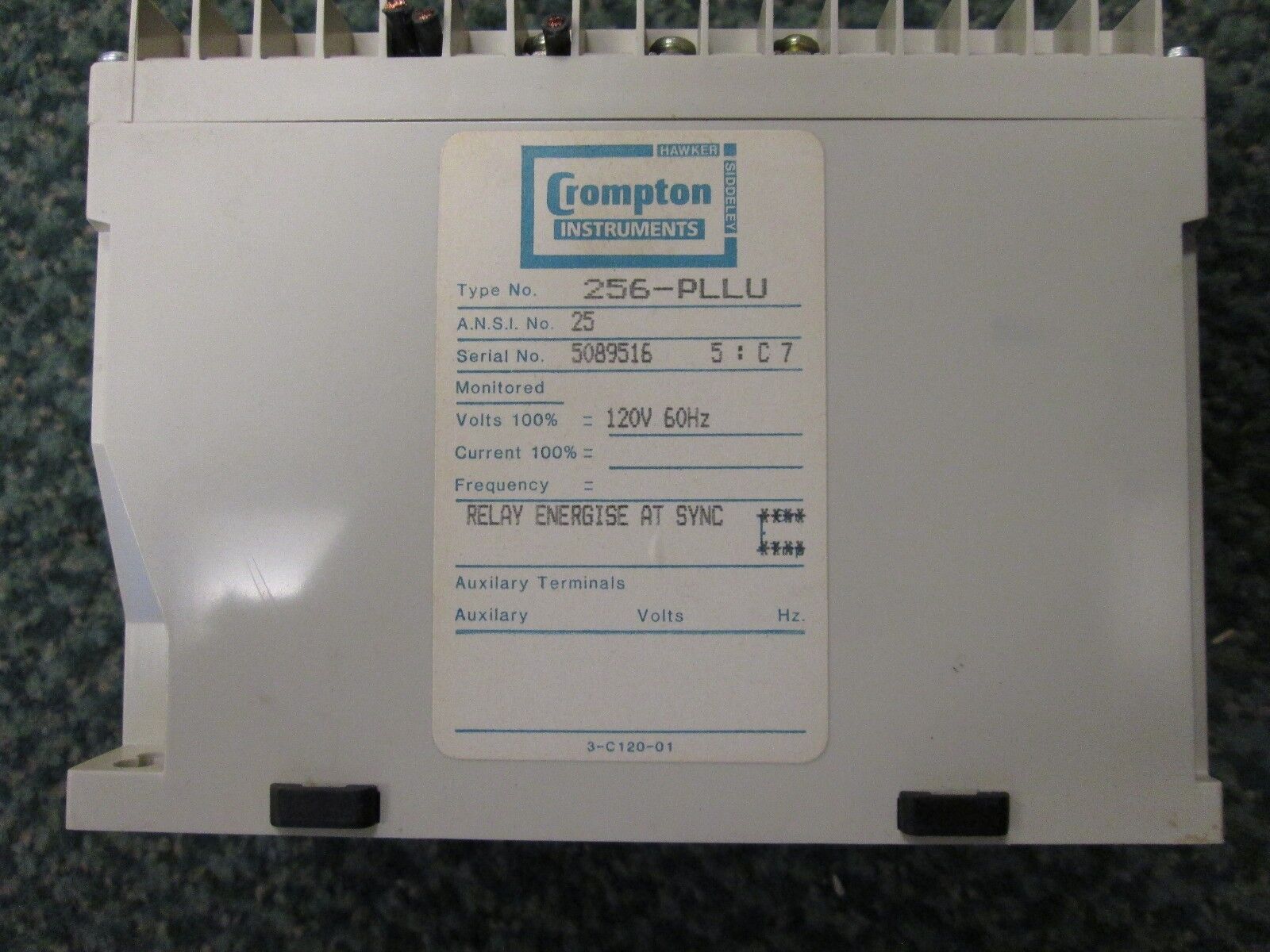 Crompton Protector Relay 256-PLLU 120V 60Hz Used