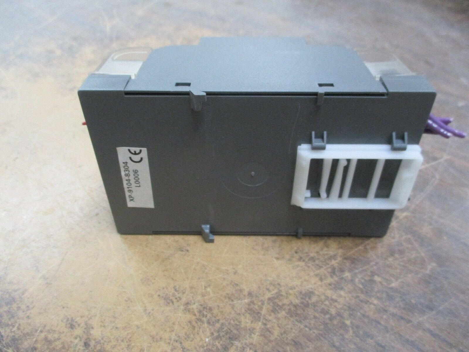 Johnson Controls Metasys XP9104 Expansion Module,  XP-9104-8304,  Used