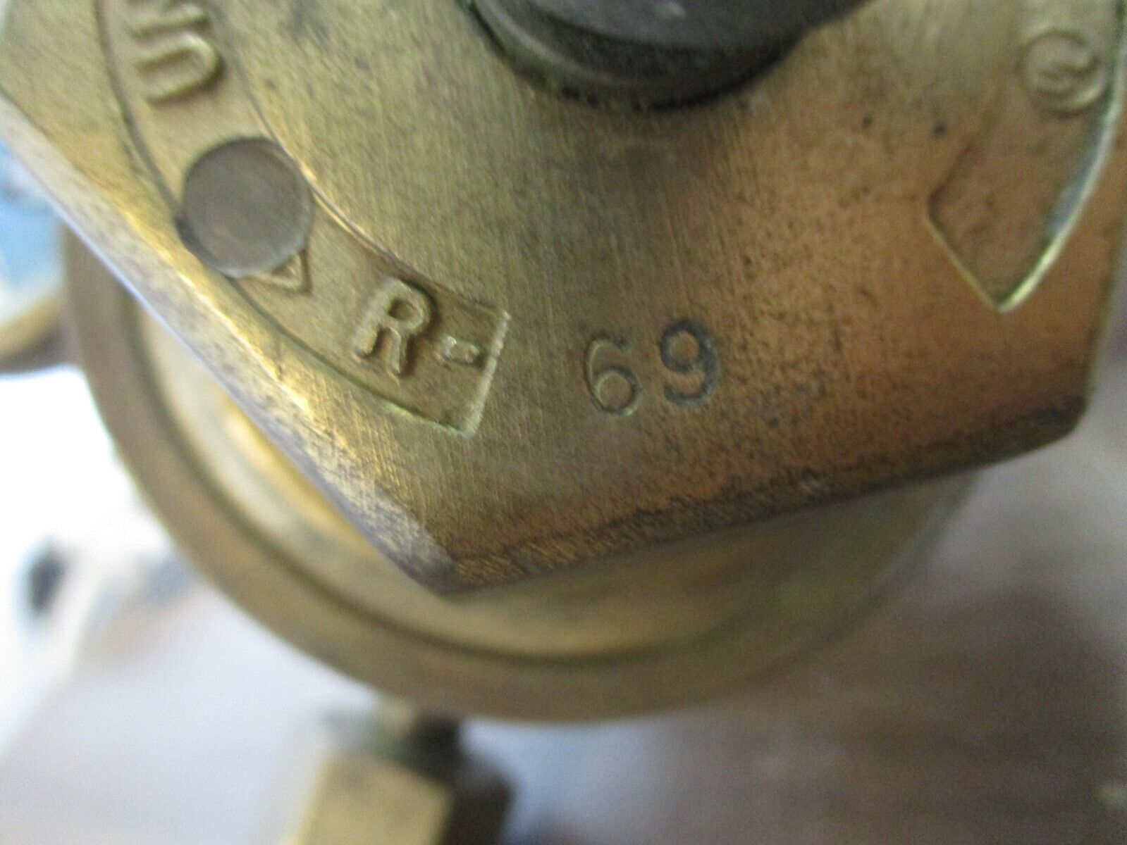 Union Carbide Regulator R-69 Used