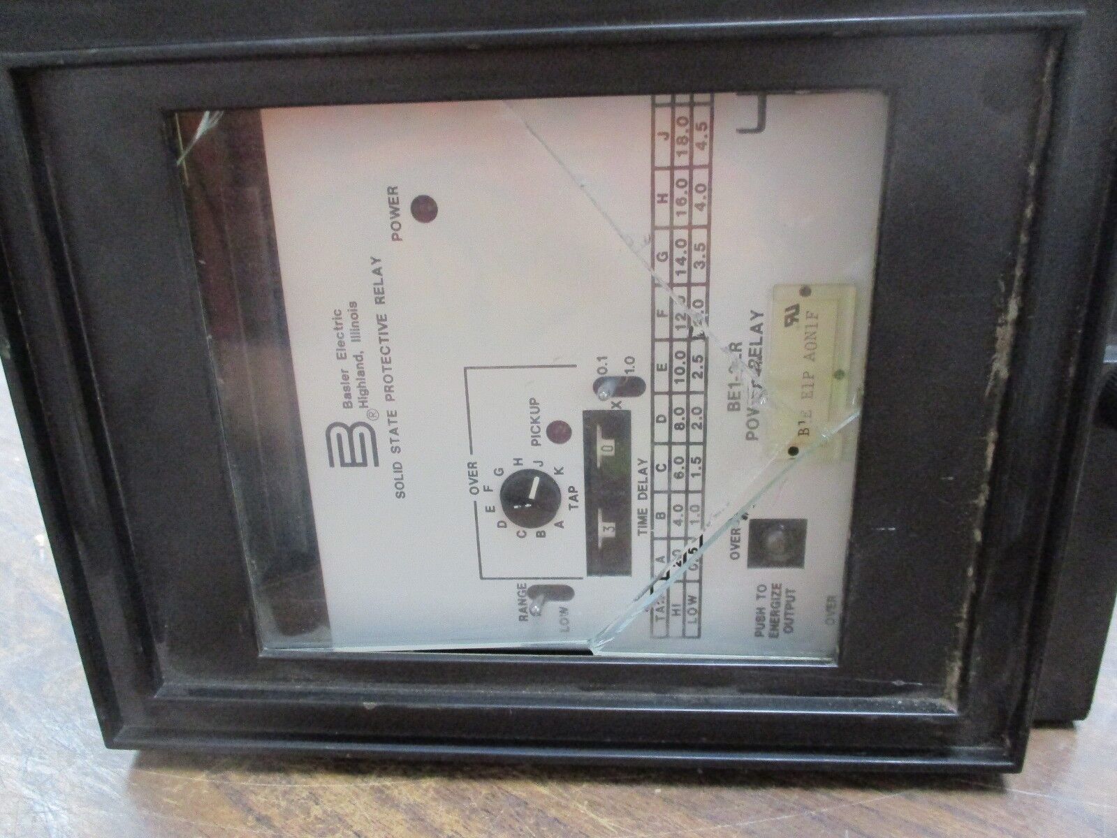 Basler Electric BE1-32R Power Relay BE1 E1P A0N1F *Cracked Cover* Used
