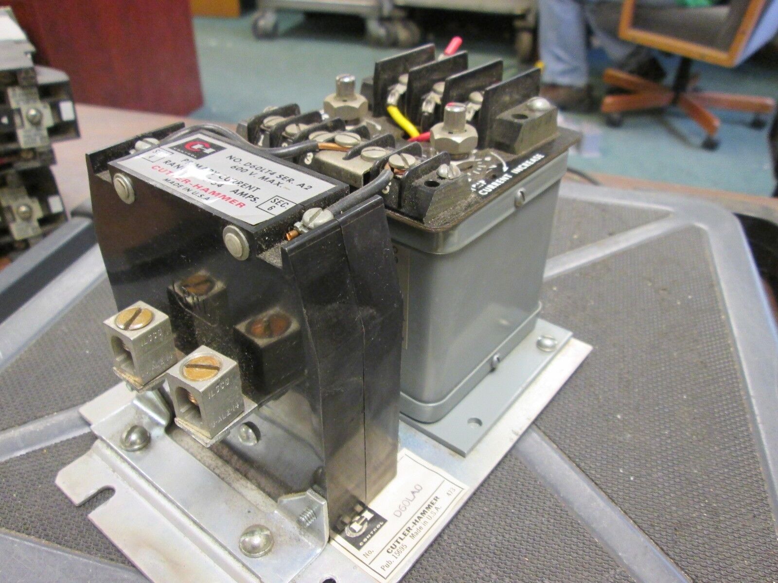 Cutler-Hammer  Current Relay  D60LT4  6-54A  600V Used